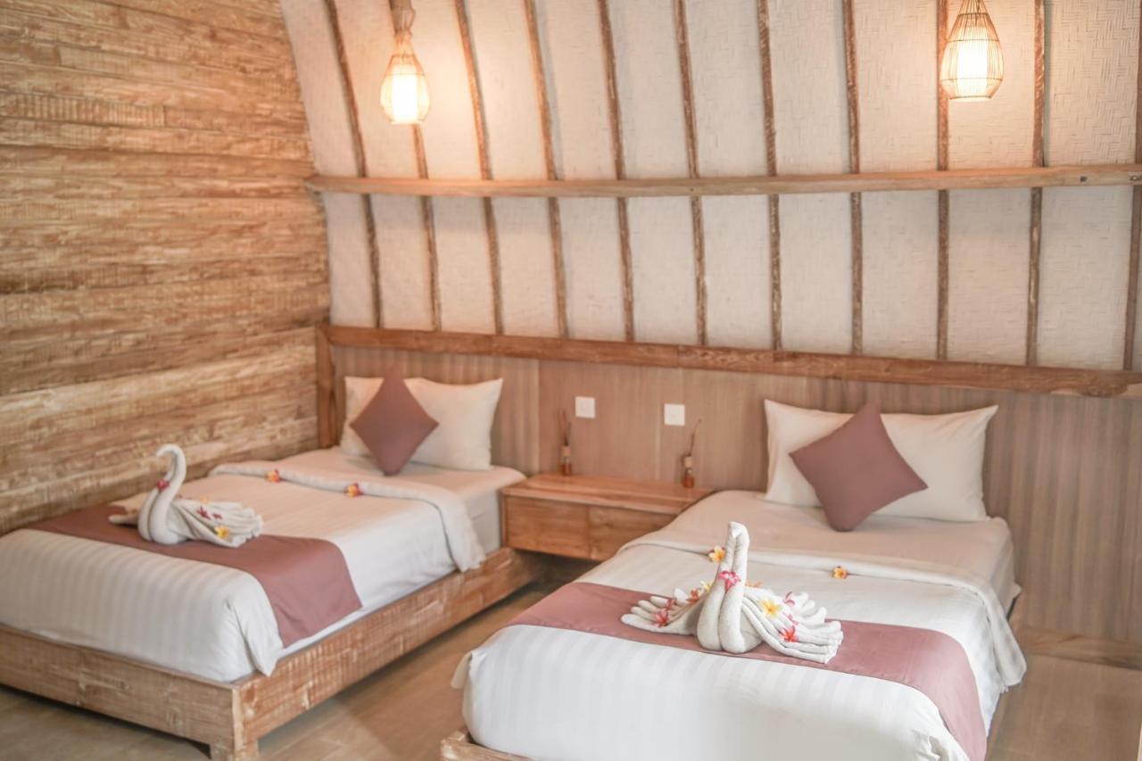 La Roja Bungalows Batununggul Extérieur photo